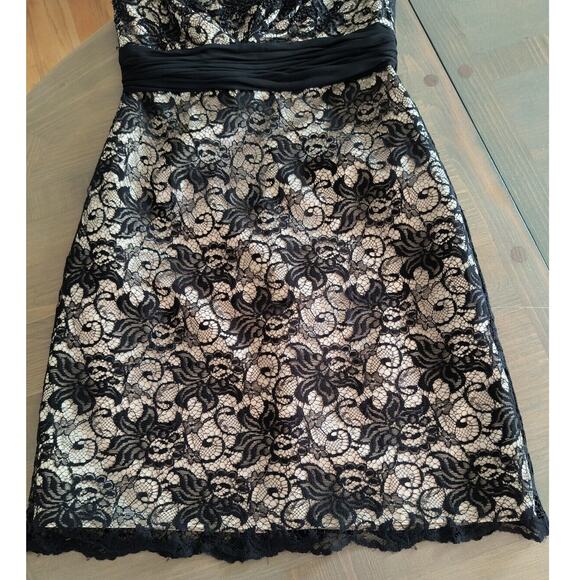 White House Black Market Dress Wmns Sz 4 Black Strapless Beaded Lace Knee Length - Picture 15 of 16
